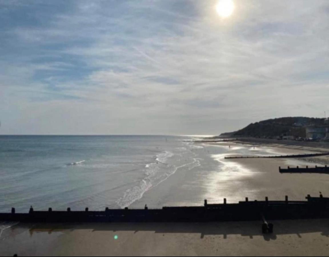 Sea View, Beach Road, Cromer Eksteriør billede